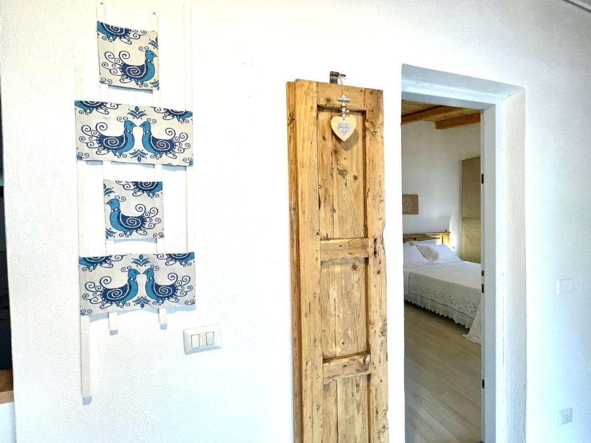 Le Corti Sarde Sea Breeze Villa Bari Sardo Esterno foto